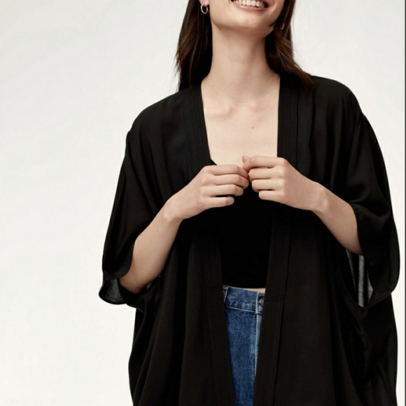 Talula Aritzia Black Fawkner Kimono - Picture 3 of 4